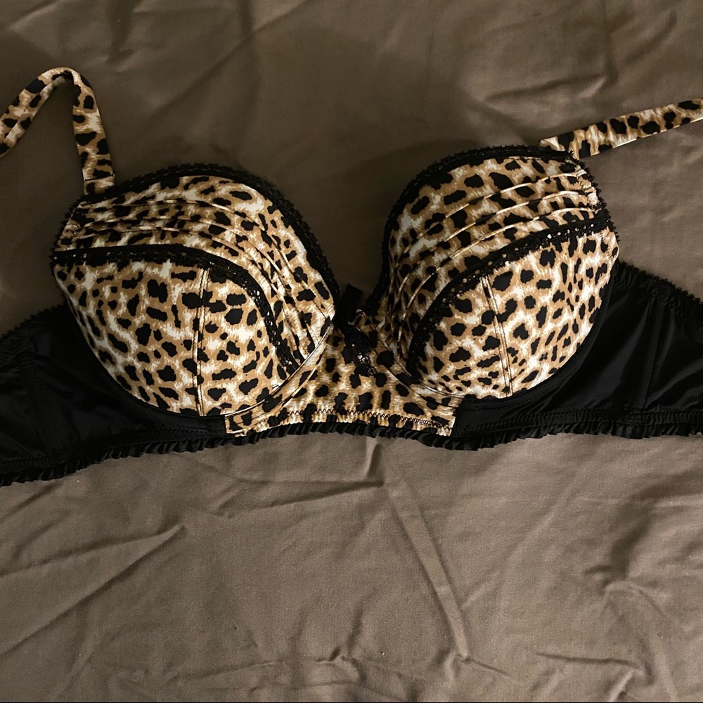 Leopard bra. Lined not padded